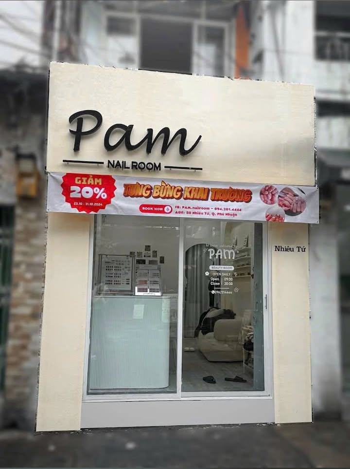 Nhà Mặt Phố Nhiêu Tứ, Phú Nhuận 27m² giá 10 triệu - Gần phố ẩm thực sầm uất!