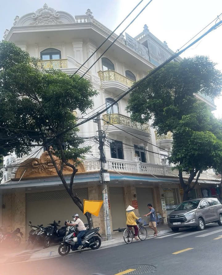 Cho thuê mặt bằng góc Nguyễn Hậu Tân Phú 80m² chỉ 15 triệu - Vị trí đắc địa kinh doanh!