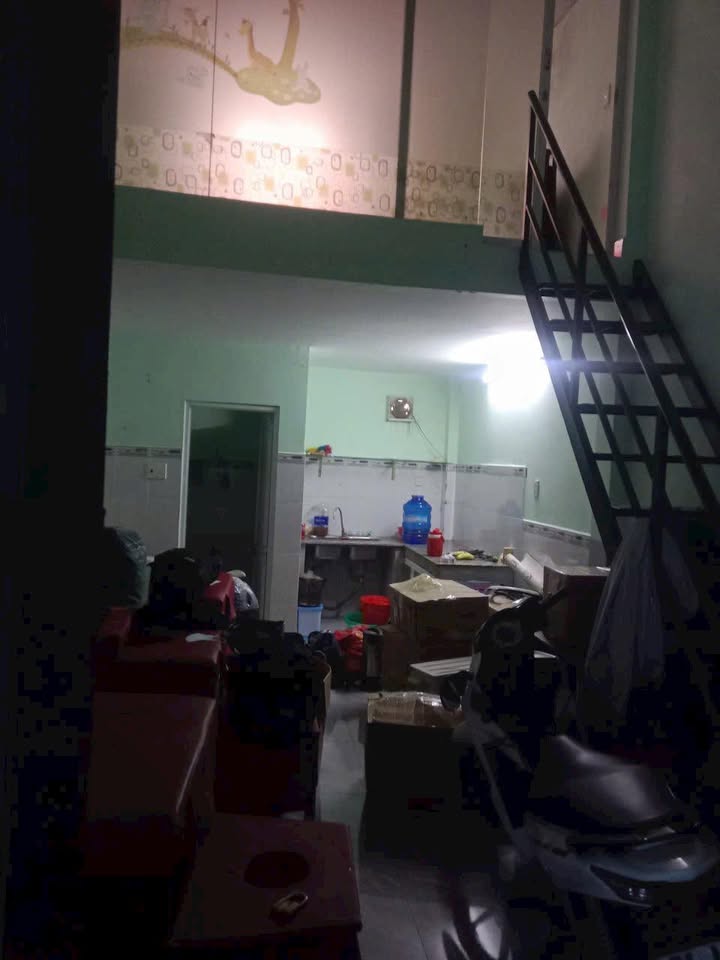 Nhà mặt tiền đường Hiệp Thành 17, quận 12, diện tích 48m² - Không gian lý tưởng cho thuê!