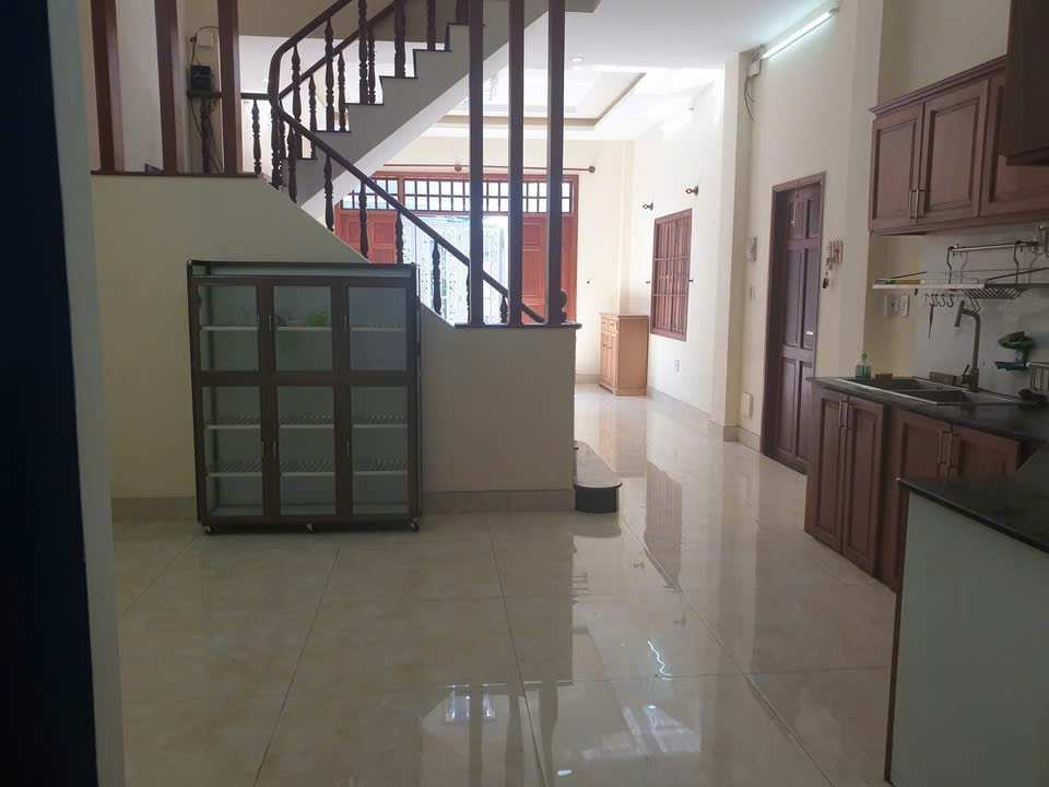 Cho thuê nguyên tầng trệt mặt tiền đường Bình Lợi 75m² - Kinh doanh thuận lợi!