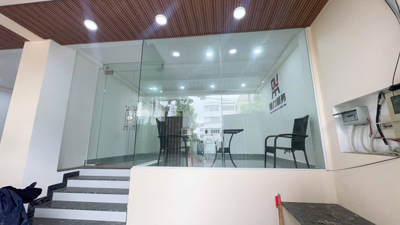 Nhà mặt tiền Tên Lửa, Bình Tân 80m² giá 15 triệu - Phù hợp làm văn phòng công ty!