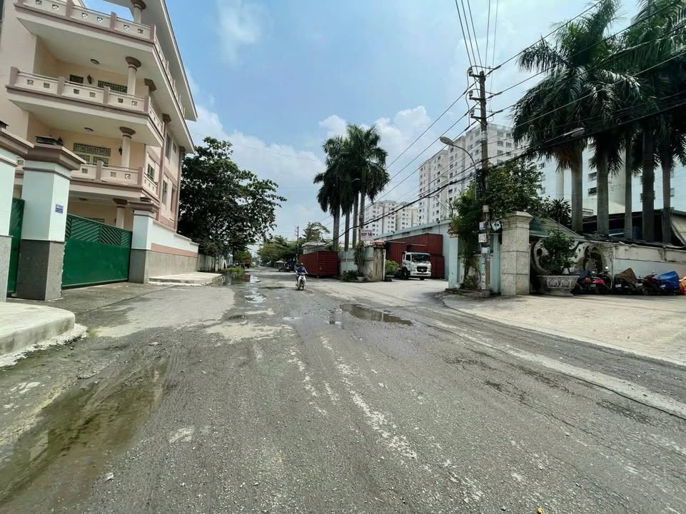 Bán xưởng Tân Thới Nhất, Quận 12 - Diện tích 2200m², Giá 85 tỷ thương lượng!