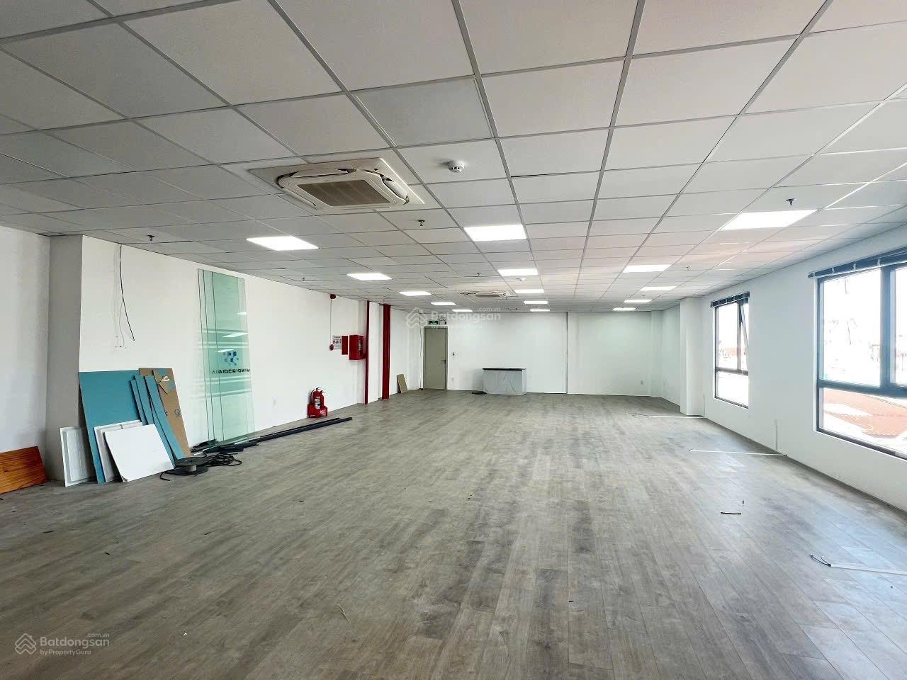 Cho thuê tòa nhà mặt tiền Đa Kao, Quận 1 - Diện tích 160m², giá 250 triệu/tháng - Địa điểm lý tưởng cho doanh nghiệp!