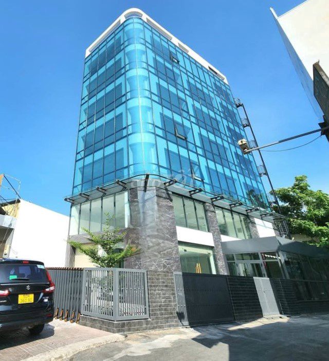 Nhà cho thuê góc 2 mặt tiền Cao Thắng, Quận 3 - Diện tích 1200m², chỉ 160 triệu/tháng!