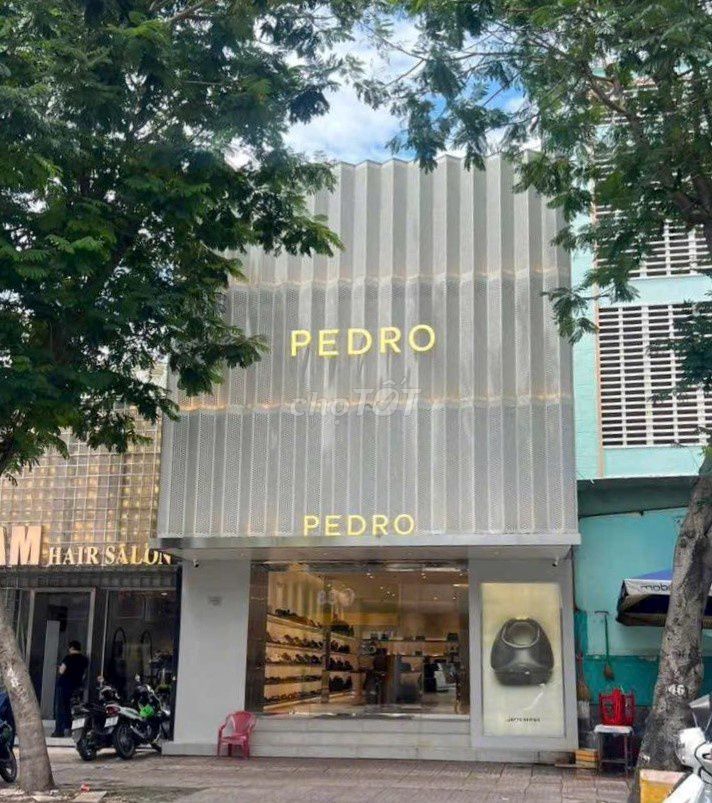 Nhà mặt tiền Lê Văn Sỹ, Quận 3, 200m² giá 60 triệu - Vị trí đắc địa cho kinh doanh!