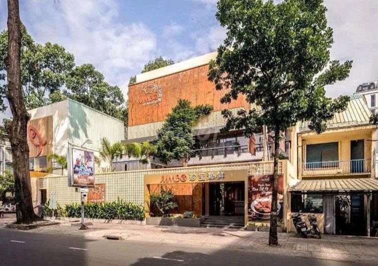 Biệt Thự Nguyễn Văn Hưởng, P. Thảo Điền, Quận 2 535m² giá 90 triệu - Kinh doanh sầm uất!