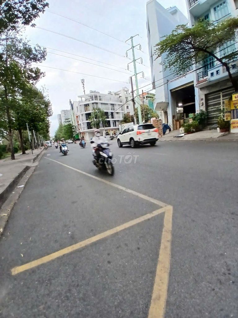 Nhà mặt tiền đường Vành Đai khu Bình Phú, Quận 6, 84m² giá 10 tỷ - Cơ hội vàng cho đầu tư!