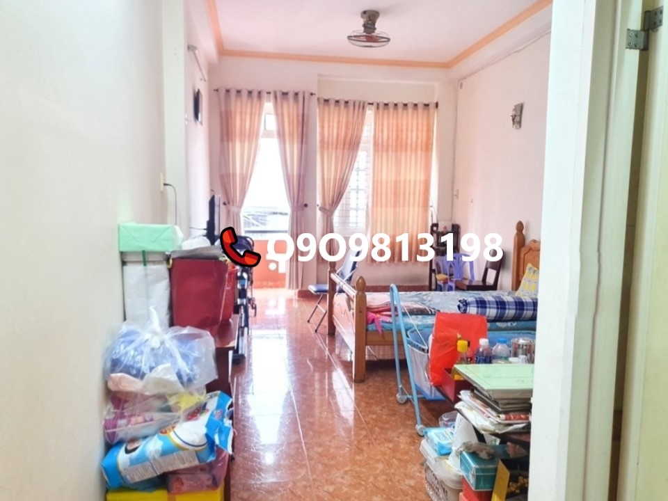 Nhà 4 Tầng Trung Tâm Quận 8 40m² giá 6.18 tỷ - Chính chủ, ở ngay!