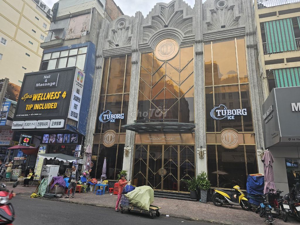 Nhà Mặt Tiền Đường Thủ Khoa Huân 900m² giá 180 triệu - Kinh doanh sầm uất ngay trung tâm!