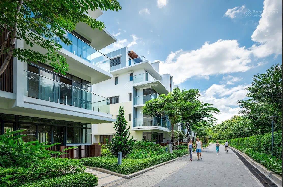 Nhà phố The Glen Celadon City 367m² giá chỉ từ 21.5 tỷ - Sống đẳng cấp giữa lòng Tân Phú!