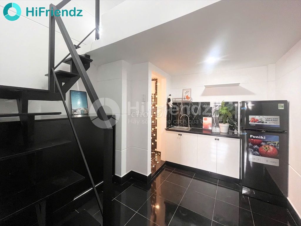 Phòng cho thuê Tôn Thất Thuyết, Quận 4 - 28m² giá 5.2 triệu - Không gian sang trọng, riêng tư!