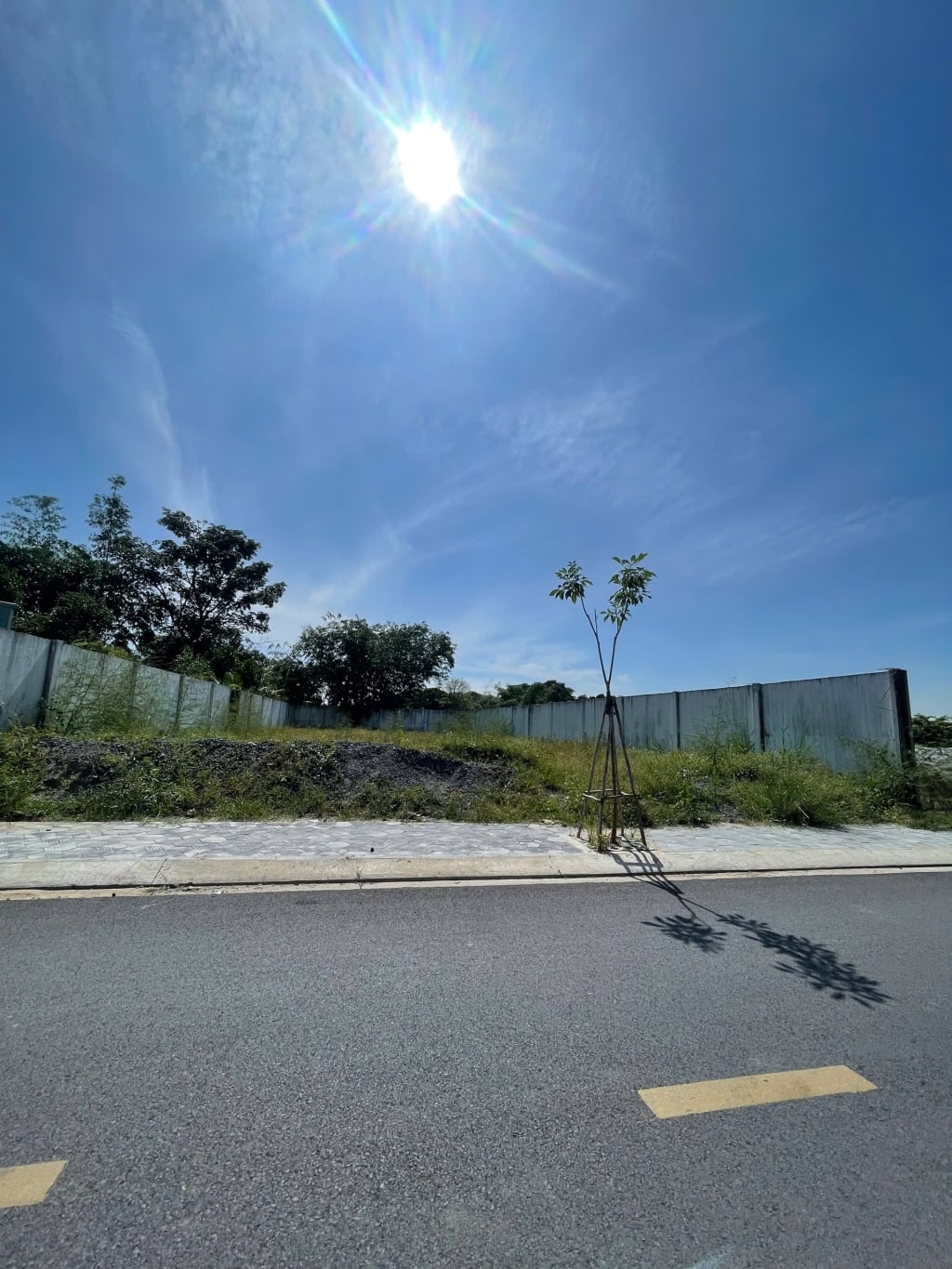 Đất vườn 604m² Tân Phú Trung - Mặt tiền đường lớn, giá chỉ 2.5 tỷ!