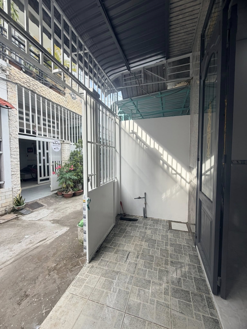 Nhà 3 phòng ngủ tại đường Trần Nam Phú, 60m², giá 2.85 tỷ - Sẵn sàng dọn vào ở!