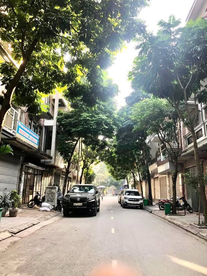 Đất phân lô Tựu Liệt - Ngọc Hồi 40m² giá 8.9 tỷ - Sổ đỏ chính chủ!