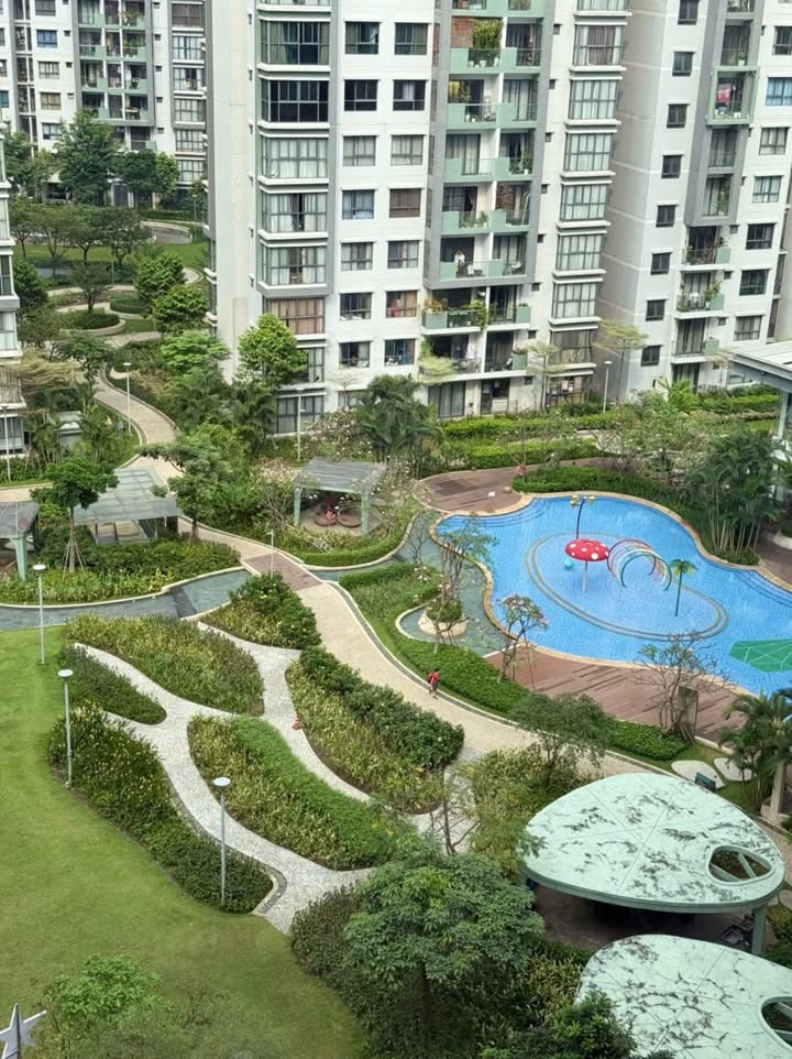 Căn hộ Emerald Tân Phú 71m² giá 5.2 tỷ - Full nội thất view hồ bơi tuyệt đẹp!