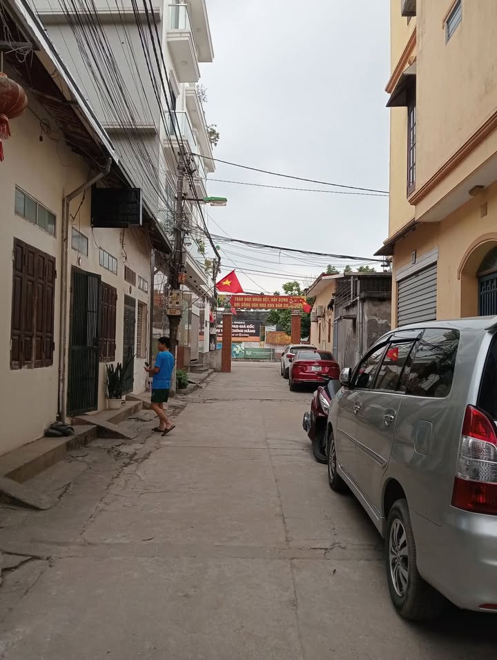 Đất phân lô Đông Mỹ 46m² giá 6.45 tỷ - Ô tô đỗ cửa, vị trí đắc địa!