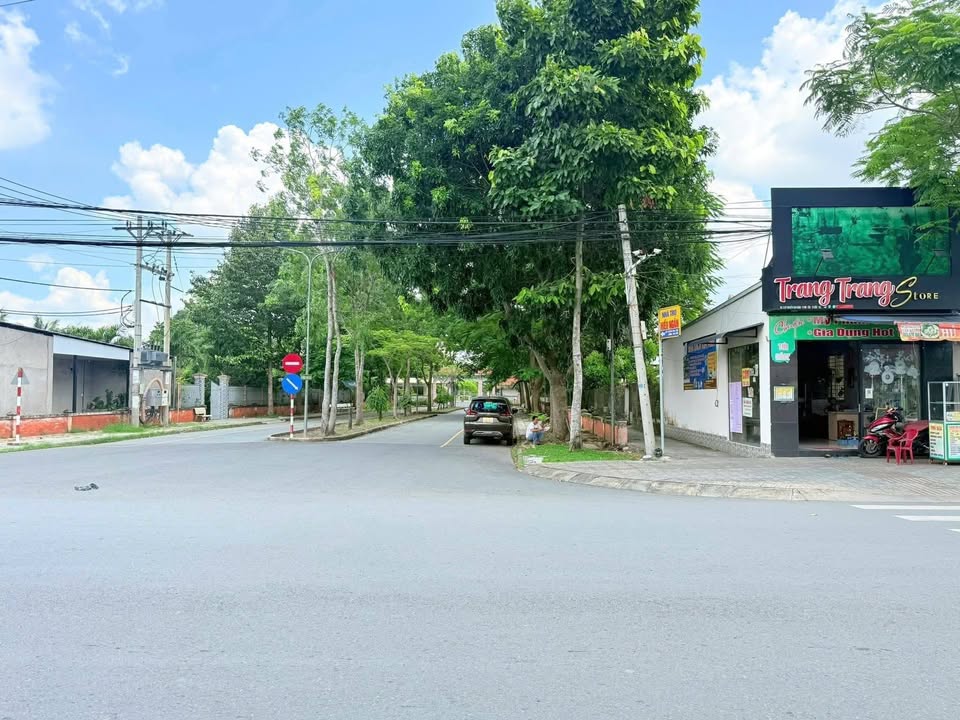 Đất nền 750m² Phú Tân, Bến Tre giá 2.4 tỷ - Đầu tư sinh lời ngay!