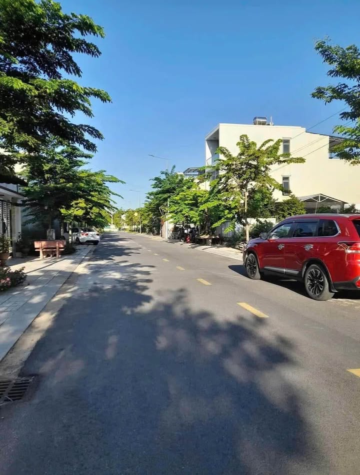 Đất nền KDC Phước Thạnh, TP Quảng Ngãi 92.5m² giá chỉ 1.9 tỷ - Cơ hội đầu tư tuyệt vời!