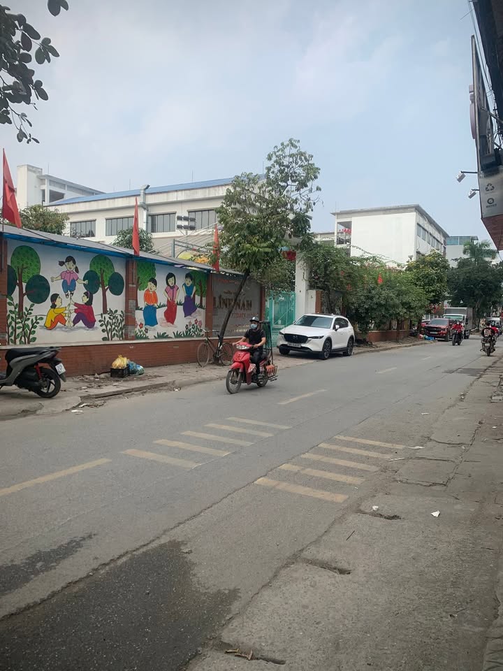 Đất nền Phố Nam Dư, Lĩnh Nam 45m² giá 6 tỷ - Sổ đỏ chính chủ!