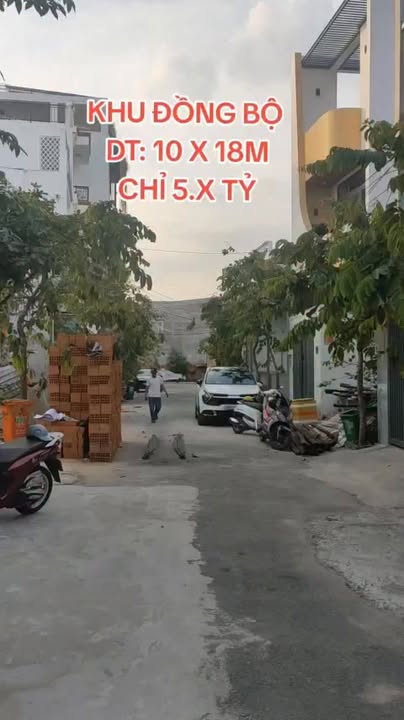 Đất thổ cư Hóc Môn 180m² giá 5 tỷ - Khu dân cư đồng bộ gần chợ đầu mối