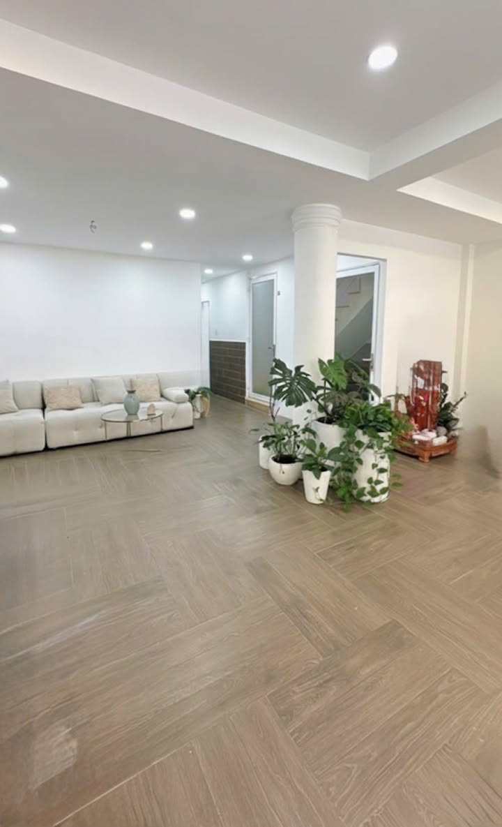 FrontHouse mặt tiền Bắc Hải, Tân Bình 93m² giá 16.79 tỷ - Kinh doanh đỉnh cao!