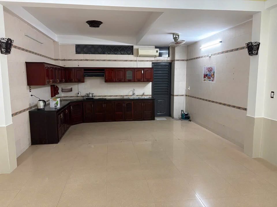 Nhà mặt tiền Phạm Hữu Kính, Đà Nẵng - 100m² giá 30 triệu - Thích hợp kinh doanh & ở!