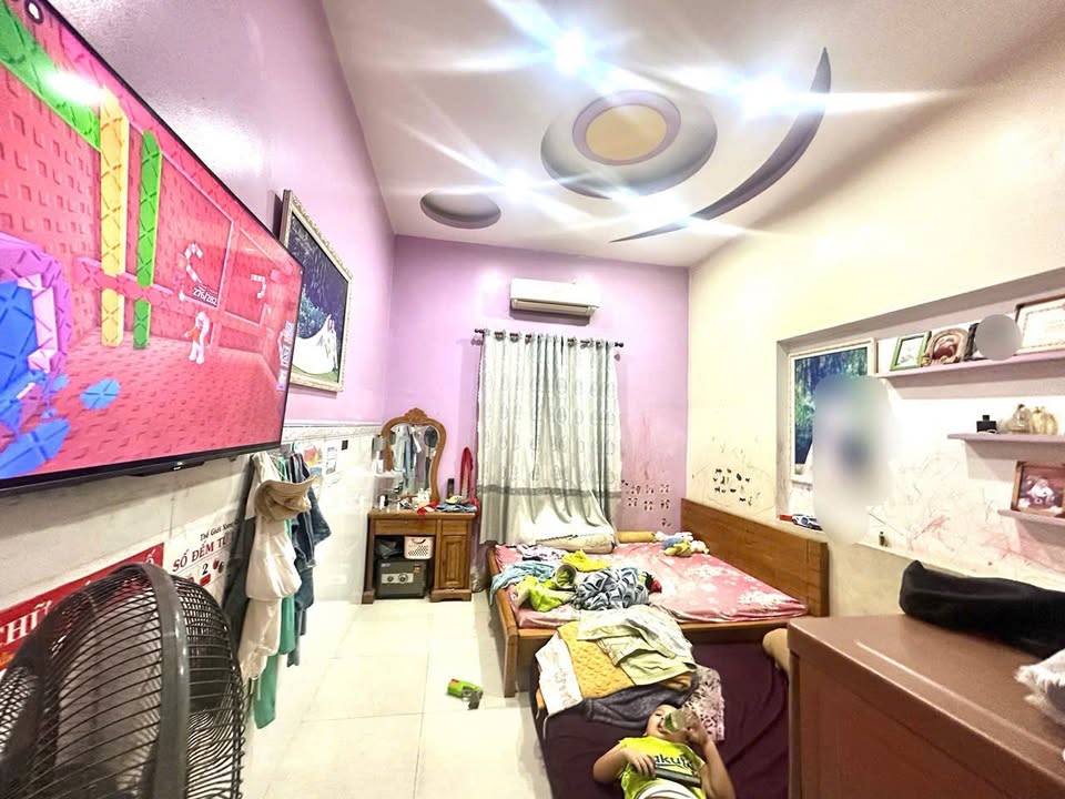 Nhà cấp 4 mặt tiền kinh doanh phường Đông Hòa, Dĩ An 155m² giá 7 tỷ - Cơ hội đầu tư hấp dẫn!