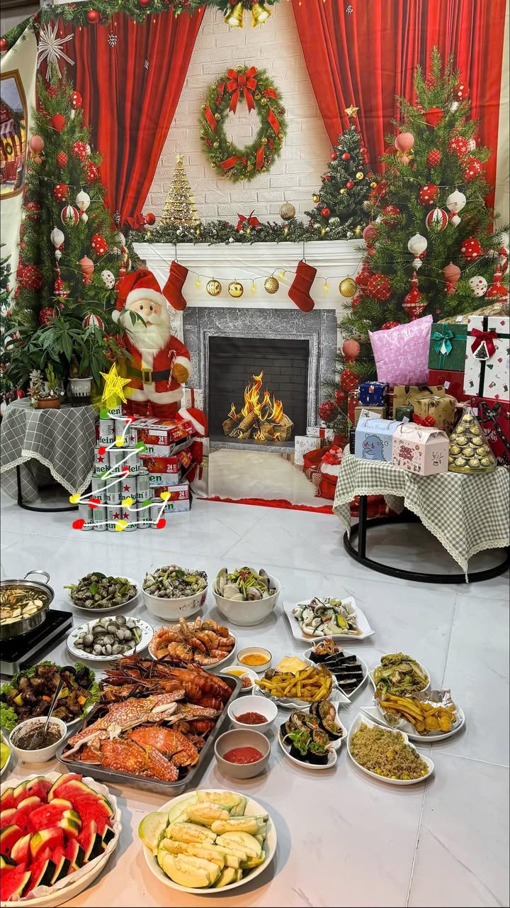 Căn hộ Vinhomes Central Park Bình Thạnh 82m² giá 9.8 tỷ - Full nội thất sang trọng!