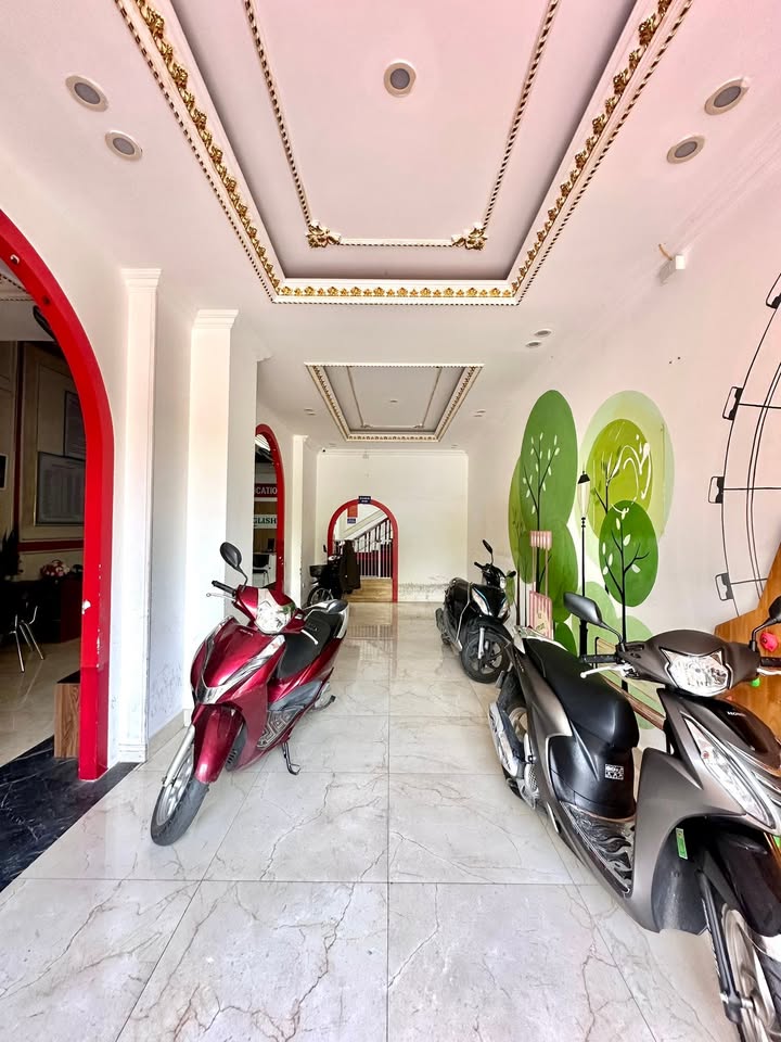 Nhà 4 tầng mặt tiền 8m Nguyễn Bỉnh Khiêm - Kinh doanh thuận lợi, giá 10 tỷ