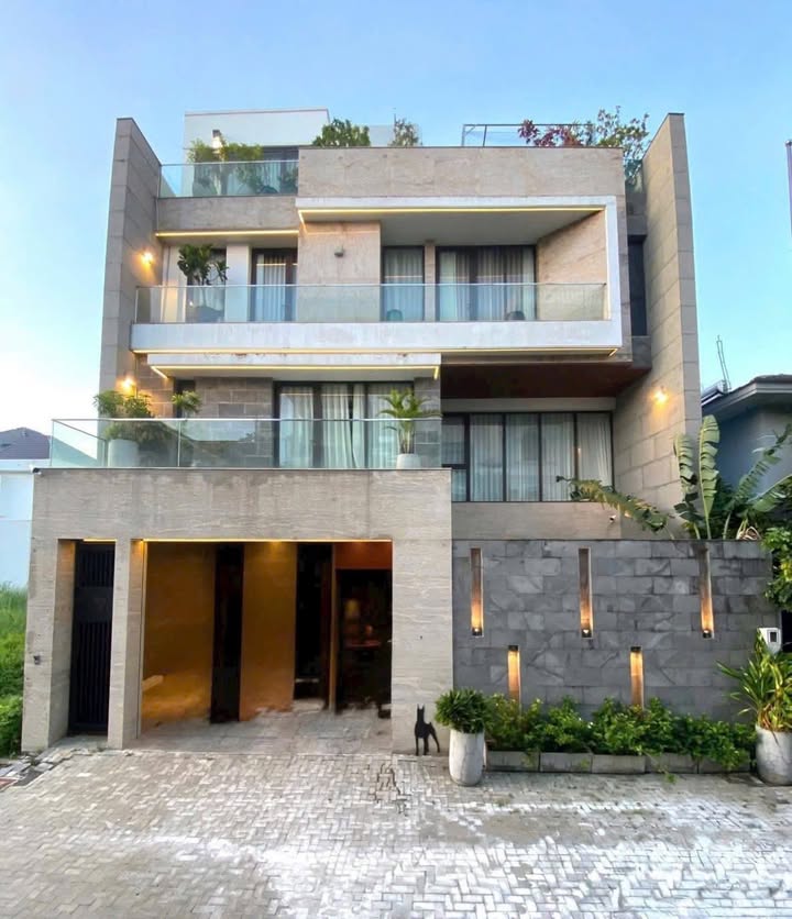 Biệt thự KDC Nam Long Cái Răng 175m² giá 14.5 tỷ - Hồ bơi đẹp, không gian thoáng đãng!