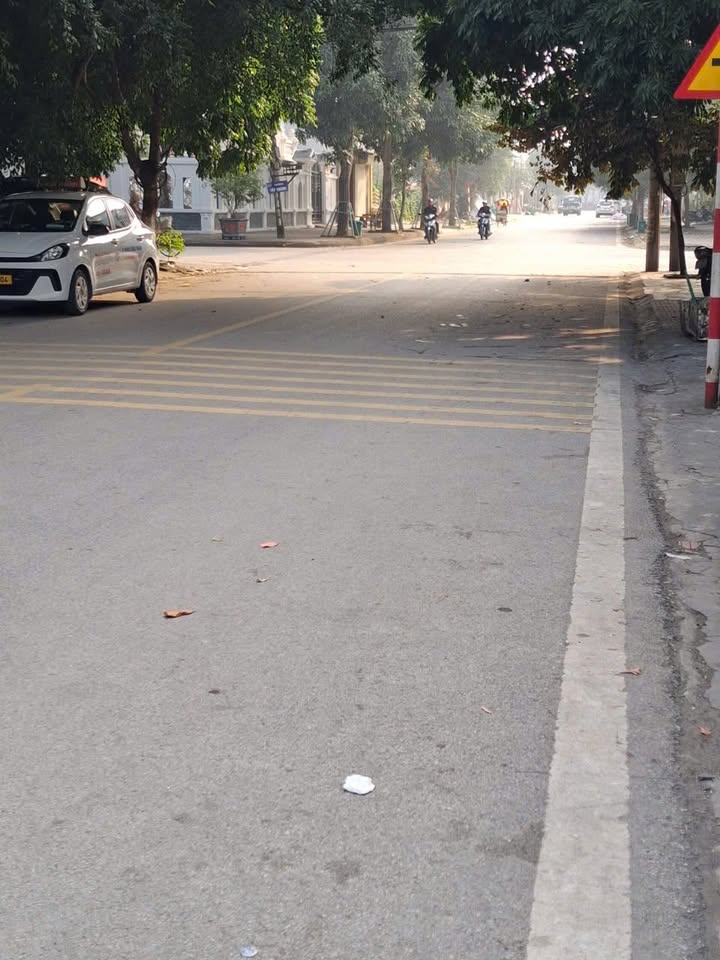 FrontHouse Ninh Bình 352m² giá 20 tỷ - Vị trí đắc địa cho kinh doanh!