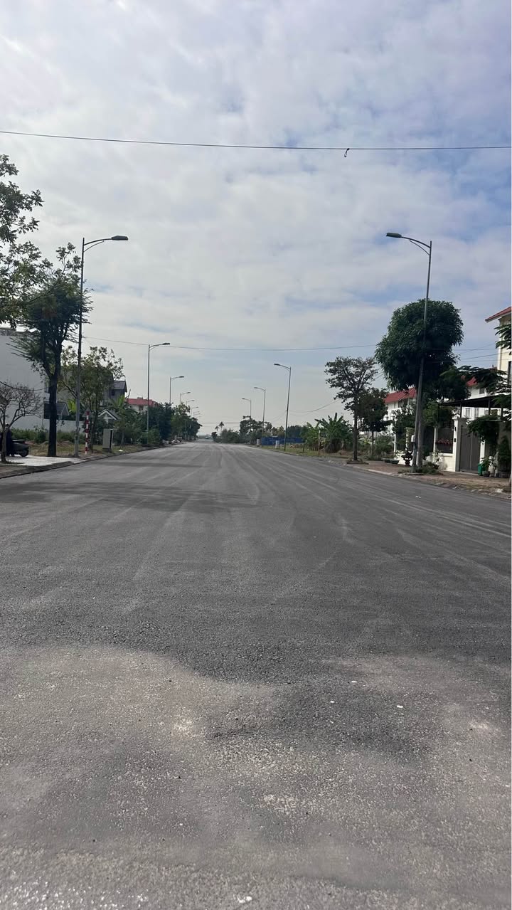 Lô đất tiềm năng Dương Kinh Hải Phòng 180m² giá 5.4 tỷ - Pháp lý rõ ràng, đầu tư sinh lời!