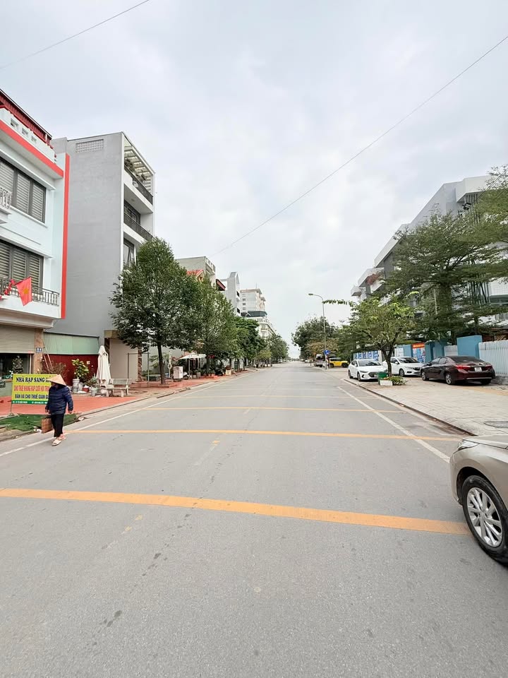 Đất mặt đường Tô Hiến Thành, Kinh Bắc, 81m² giá 10 tỷ - Cơ hội vàng hiếm có!