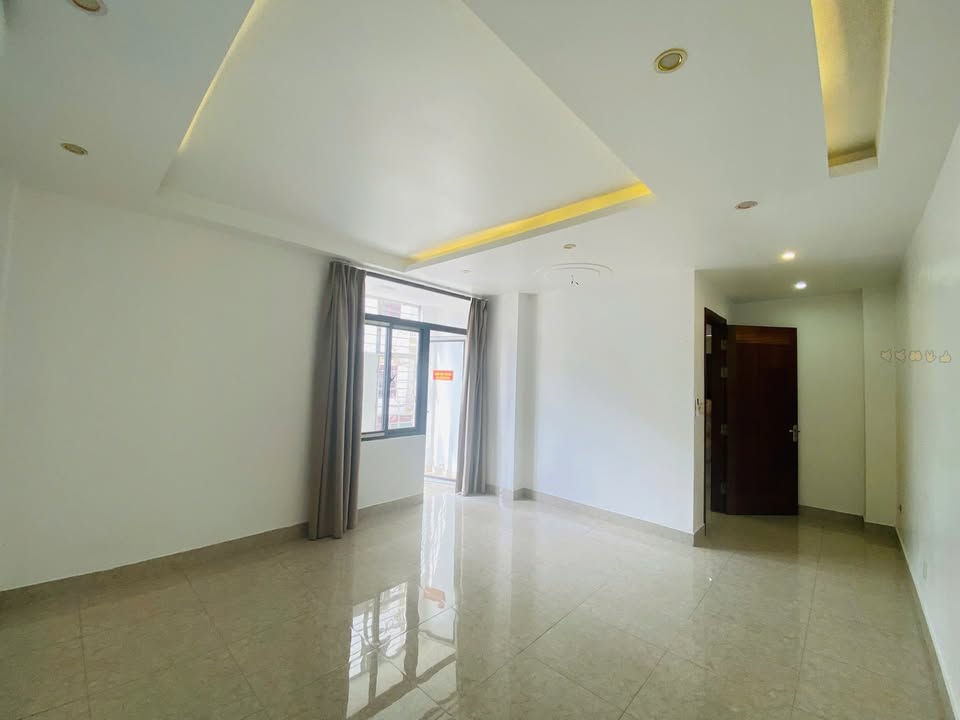 Mặt bằng cho thuê tầng 2 đường Ngô Kim Tài 110m² giá 10 triệu - Không thể bỏ lỡ!