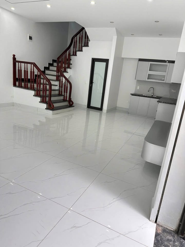 Nhà 3 tầng ngõ Đường gom An Định, Cẩm Thượng, Hải Dương 45m² giá 2.3 tỷ - Sẵn sàng vào ở!