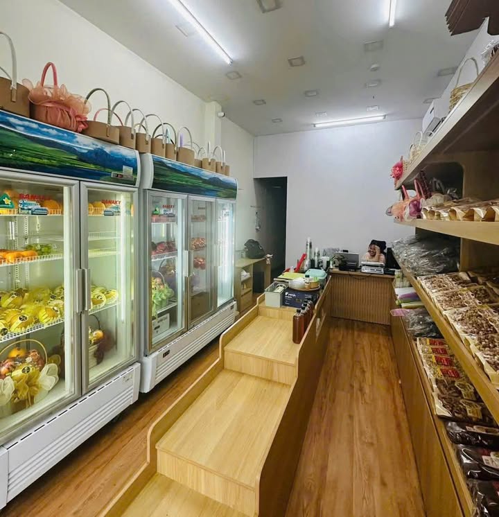 Cho thuê mặt bằng kinh doanh tại đường Ông Ích Khiêm, Hải Châu, 50m² - Lối đi riêng biệt!