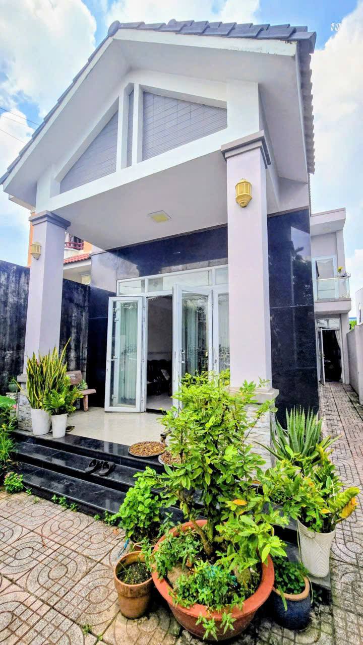 Nhà đẹp 2 mặt tiền Phường Hố Nai 196m² giá 5.5 tỷ - Vị trí cực kỳ hiếm!