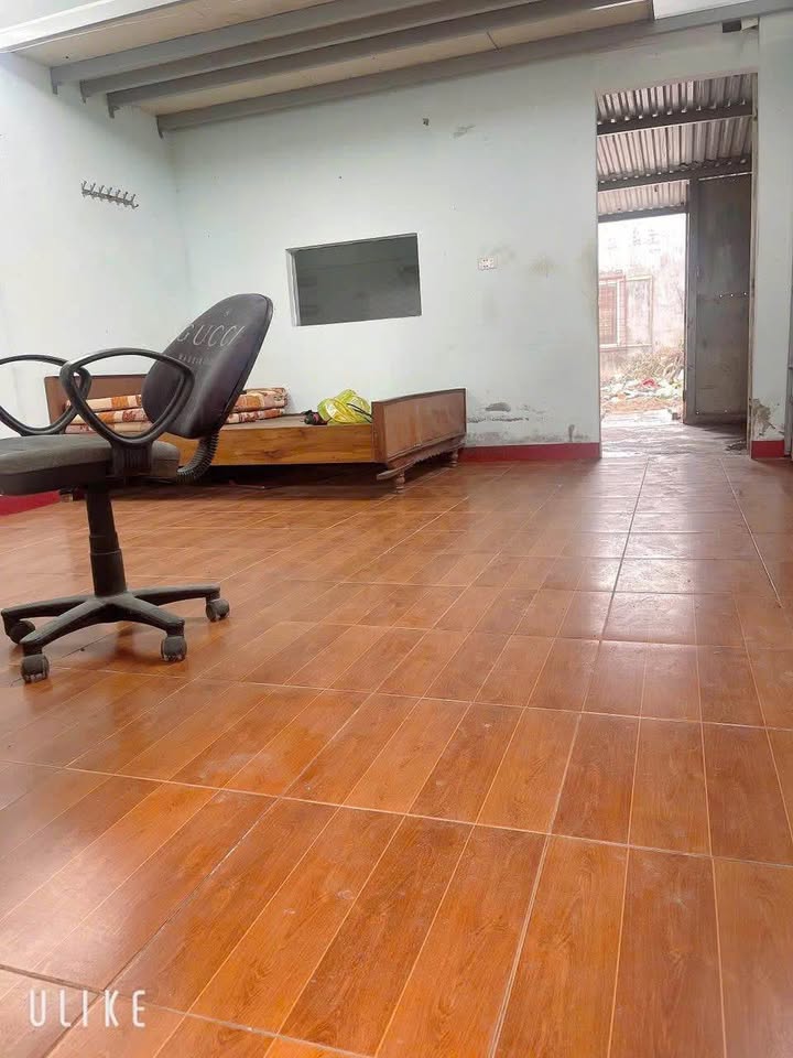 Mặt bằng cho thuê đường Thiên Lôi, Hải Phòng 100m² - Vỉa hè rộng, ô tô tránh nhau