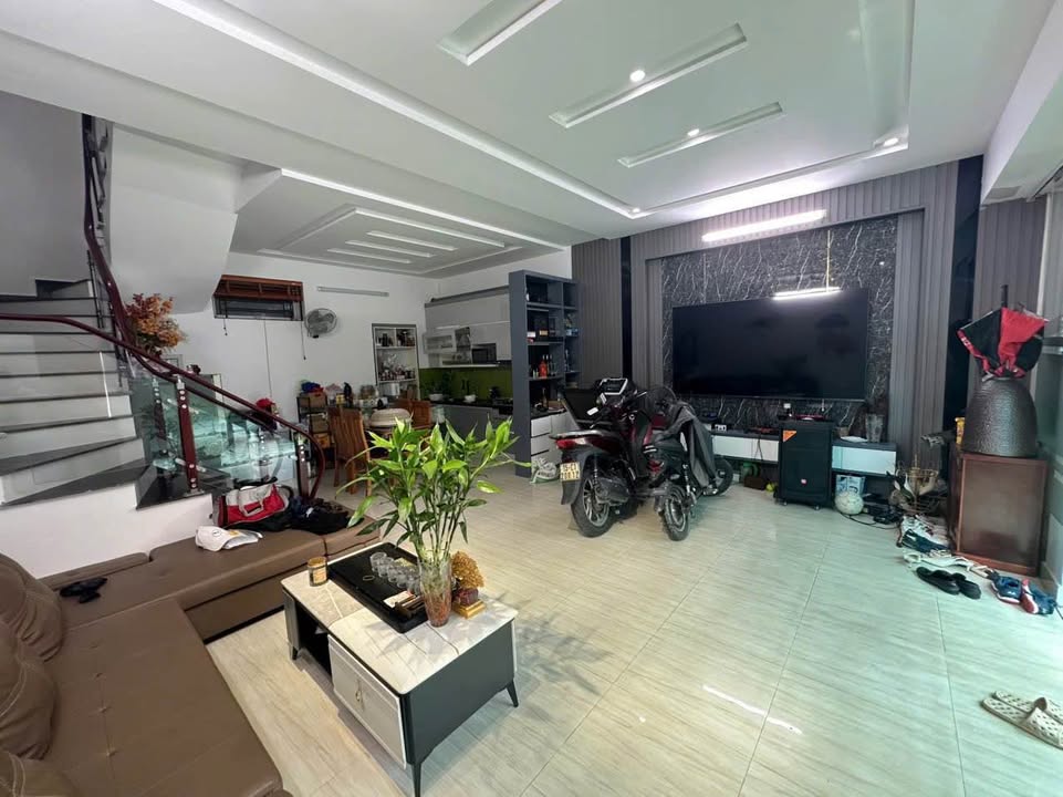 Nhà bán tại An Đồng, An Dương 52m² giá 3.5 tỷ - Ô tô đỗ cửa, thiết kế hiện đại!