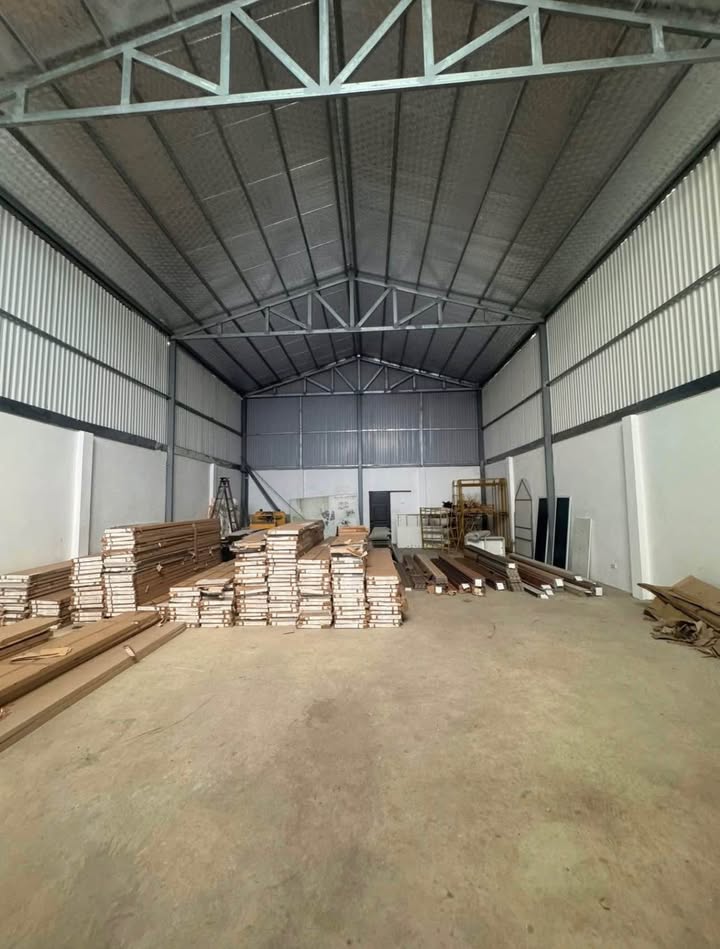 Nhà xưởng đường Nguyễn Trãi, Phú Sơn, Thanh Hóa 300m² giá 11 tỷ - Vị trí vàng cho kinh doanh!