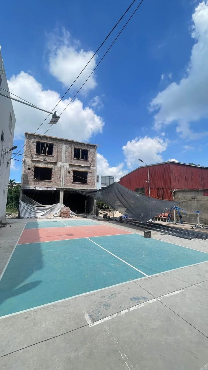 Nhà phố Ngô Quyền, Hải Dương 40m² giá 2.9 tỷ - Ô tô đỗ cửa, phong cách tân cổ điển sang trọng!