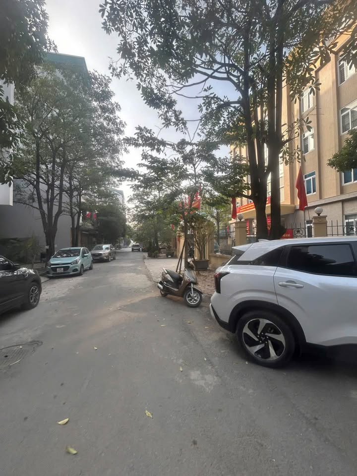 Nhà 7 tầng thang máy Phú Lương 51m² giá 14 tỷ - Đầu tư sinh lời ngay!