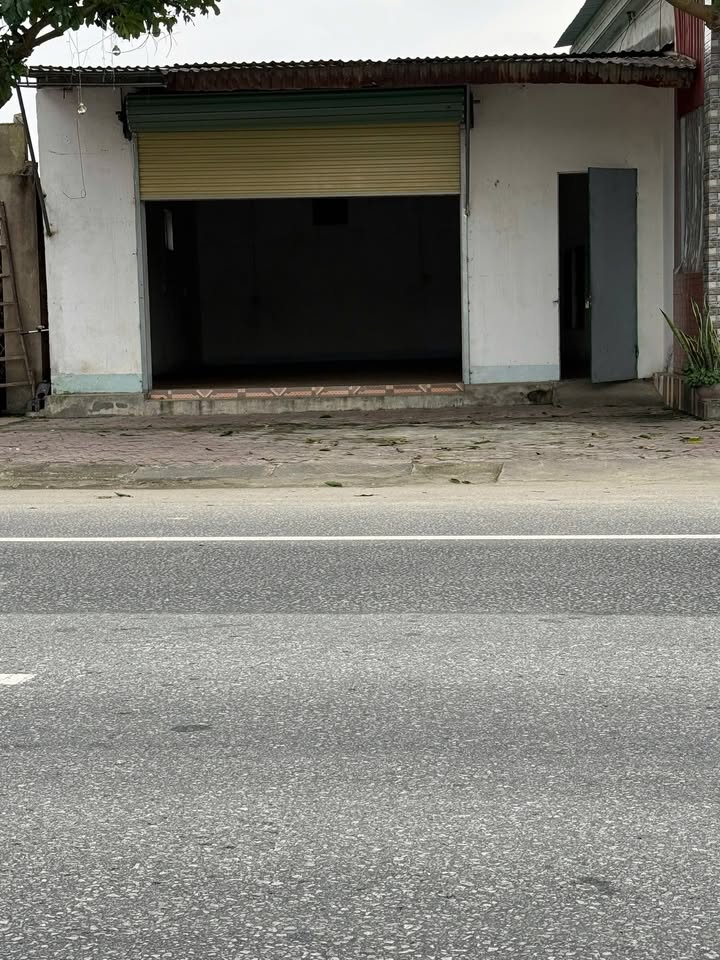 Nhà mặt đường 8A Hồng Lĩnh 138m² giá 4.5 tỷ - Kinh doanh sầm uất!