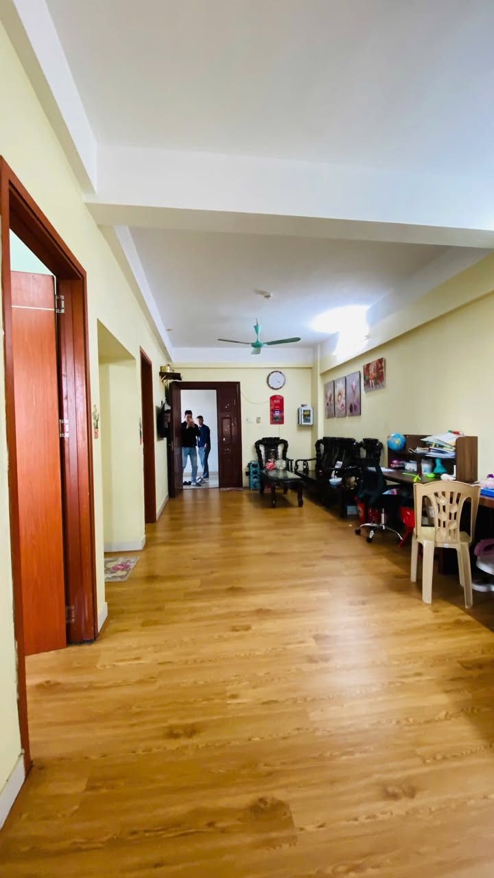 Căn hộ góc tầng trung Tòa Petro Thăng Long 62m² giá 1.1 tỷ - Không thể bỏ lỡ!