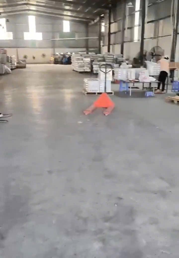 Xưởng cho thuê tại Phú Chánh, Tân Uyên 600m² - Diện tích lớn, giá tốt!