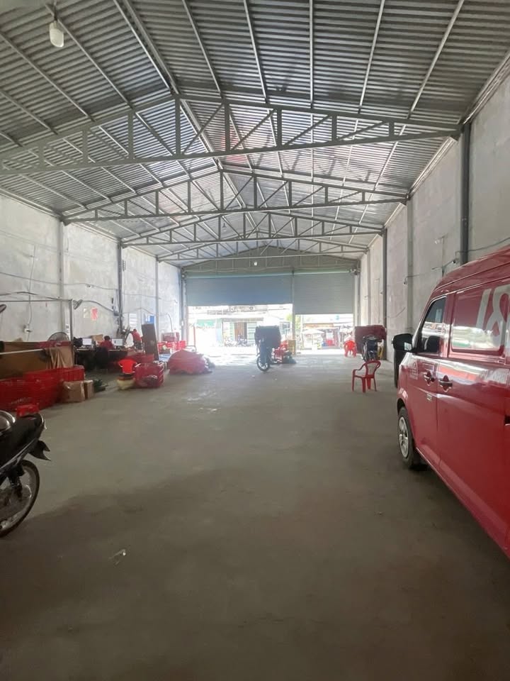 Kho mặt tiền Nguyễn Đình Kiên, Bình Chánh 1000m² giá 23 tỷ - Đầu tư sinh lời ngay!