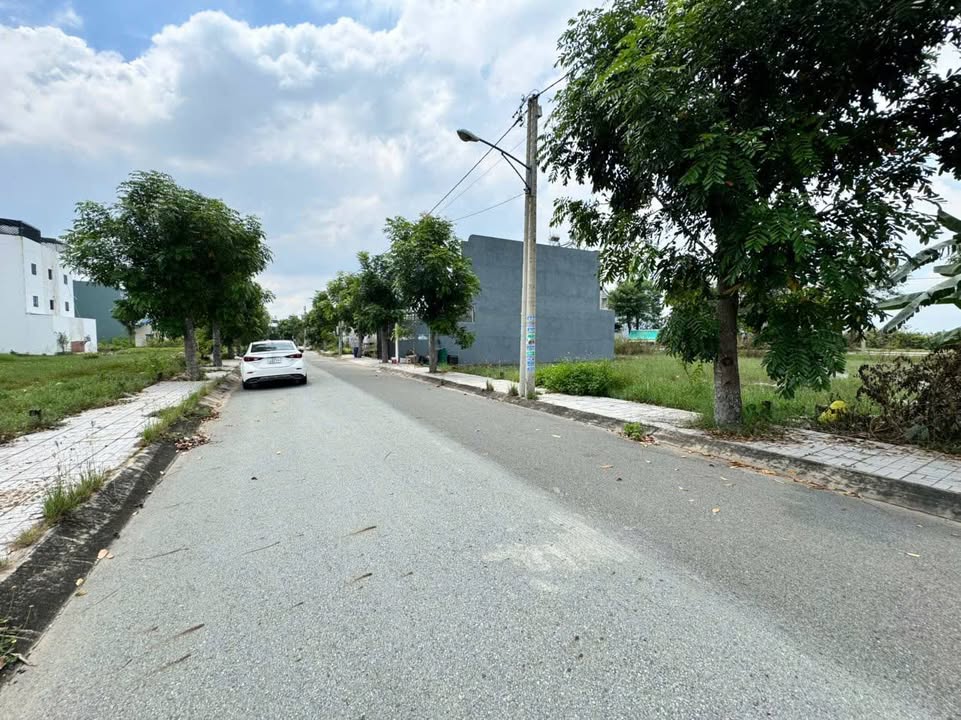 Đất nền xã Đức Lập, huyện Đức Hòa, Long An 76m² giá 1.09 tỷ - Sổ đỏ chính chủ!