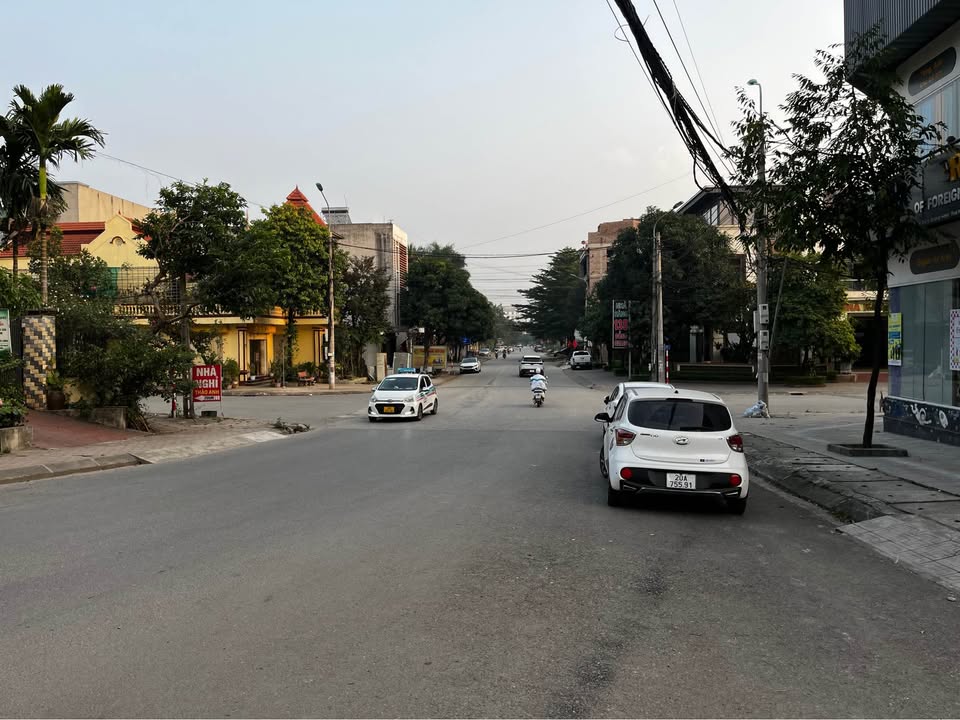 Đất nền kinh doanh tại KDC 135 Đồng Quang 100m² - Đường rộng 19m, giá chỉ 6 tỷ!