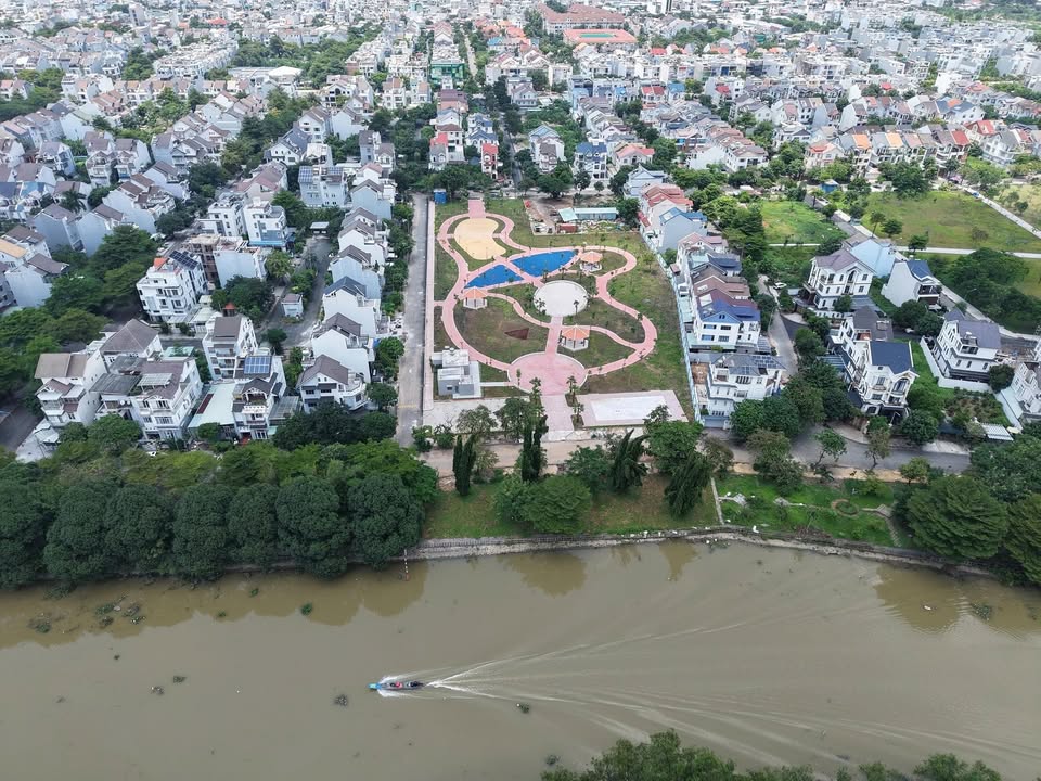 Đất nền nhà phố Khang Điền Intresco Quận 9 156m² giá 12 tỷ - Cơ hội đầu tư lý tưởng!