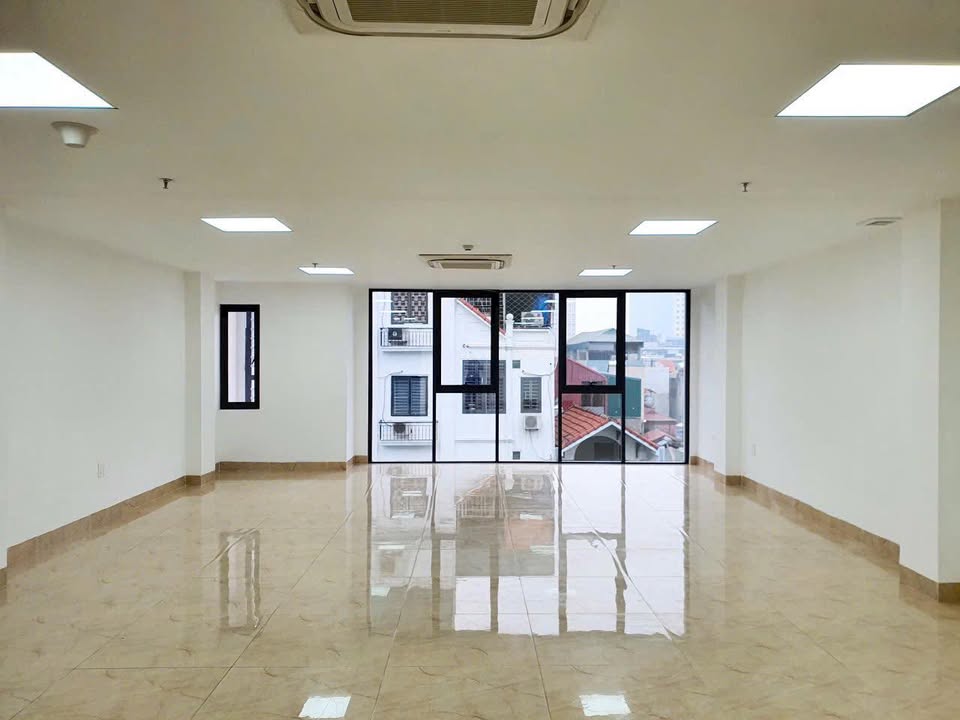 Văn phòng cho thuê tại Nguyễn Ngọc Nại, Thanh Xuân - Diện tích từ 30m², giá chỉ từ 5 triệu/tháng!